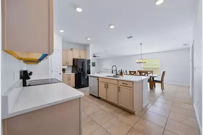 17136 White Mangrove Drive, Wimauma, FL 33598 - Photo 8