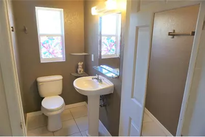 5140 Summer Hill Drive, Zephyrhills, FL 33542 - Photo 18