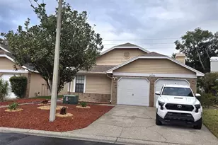 2280 Springwood Cir W, Clearwater, FL 33763 - Photo 2