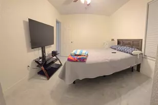 2280 Springwood Cir W, Clearwater, FL 33763 - Photo 32