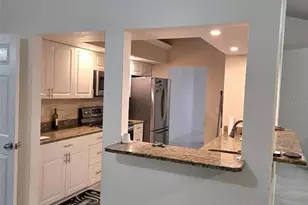 2280 Springwood Cir W, Clearwater, FL 33763 - Photo 16