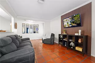 7523 Barry Rd, Tampa, FL 33634 - Photo 8