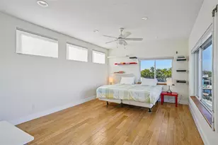 11055 6th St E, Treasure Island, FL 33706 - Photo 26