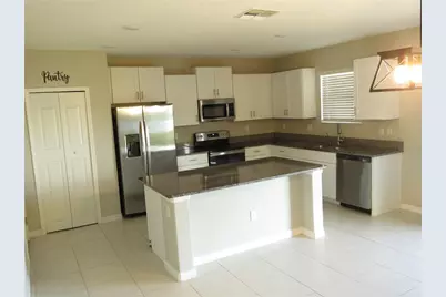 15518 Miller Creek Drive, Sun City Center, FL 33573 - Photo 2