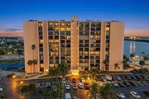 51 Island Way, Clearwater Beach, FL 33767 - Photo 1