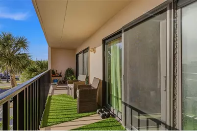 51 Island Way #311, Clearwater Beach, FL 33767 - Photo 6