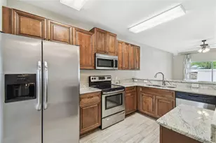 16227 Swan View Cir, Odessa, FL 33556 - Photo 18