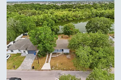 8210 Fir Drive, Tampa, FL 33619 - Photo 40