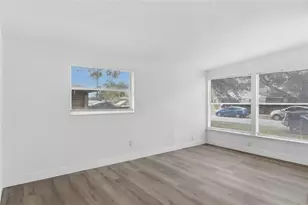 8210 Fir Dr, Tampa, FL 33619 - Photo 10