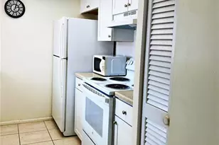 2003 Greenbriar Blvd, Clearwater, FL 33763 - Photo 6