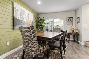 546 Waterfall Dr, Spring Hill, FL 34608 - Photo 6