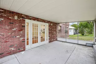 1218 Lake Ariana Blvd, Auburndale, FL 33823 - Photo 36