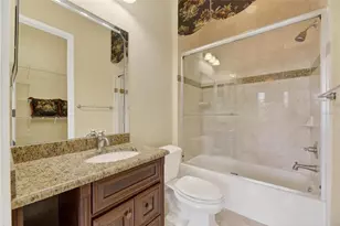 5910 La Rosa Ln, Apollo Beach, FL 33572 - Photo 44