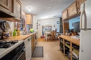 5220 Spring Creek Dr, Lakeland, FL 33811 - Photo 6