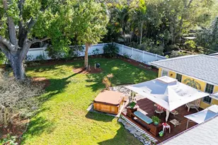 1109 Commodore St, Clearwater, FL 33755 - Photo 32