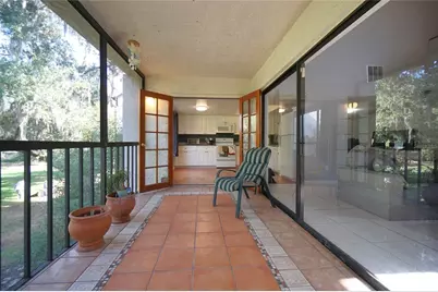 5154 Puritan Circle #1222, Tampa, FL 33617 - Photo 2