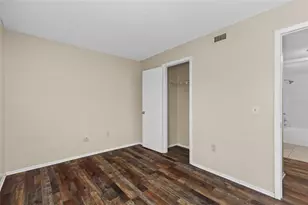 14419 Hanging Moss Cir, Tampa, FL 33613 - Photo 24