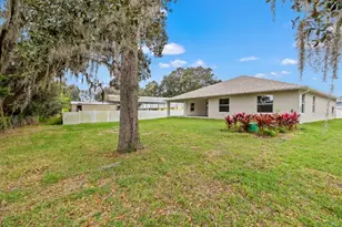 12038 San Angela Dr, San Antonio, FL 33576 - Photo 42