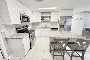 8854 85th St, Seminole, FL 33777 - Photo 8