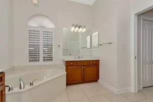 1311 Lenox Greens Dr, Sun City Center, FL 33573 - Photo 12
