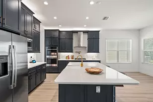 32208 Rosewood Meadow Ln, Wesley Chapel, FL 33543 - Photo 8