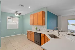8532 Southern Charm Cir, Brooksville, FL 34613 - Photo 16