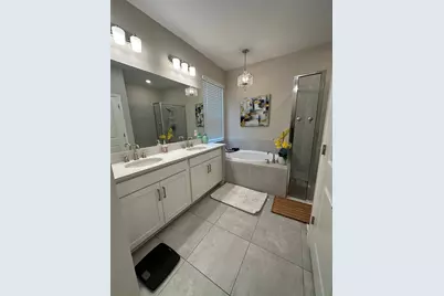 33805 Astoria Circle, Wesley Chapel, FL 33545 - Photo 30