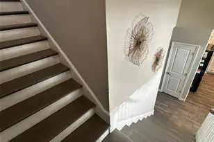 33805 Astoria Cir, Wesley Chapel, FL 33545 - Photo 34