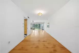 4129 Northmeadow Cir, Tampa, FL 33618 - Photo 12