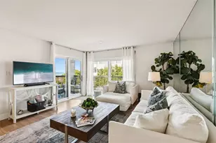 3200 Gulf Blvd, Saint Pete Beach, FL 33706 - Photo 16