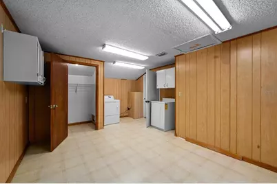 611 N Wiggins Road, Plant City, FL 33566 - Photo 20