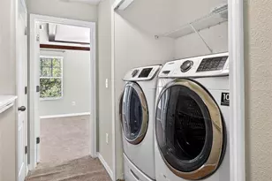 31253 Claridge Pl, Wesley Chapel, FL 33543 - Photo 22