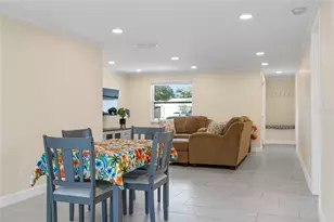 9203 51st St N, Pinellas Park, FL 33782 - Photo 12