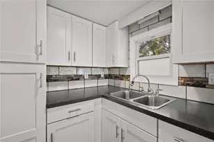 585 Sky Harbor Dr, Clearwater, FL 33759 - Photo 6