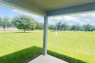 37136 Hidden View, Dade City, FL 33523 - Photo 8