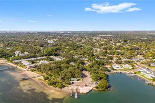 6850 7th St S, Saint Petersburg, FL 33705 - Photo 56