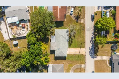 6850 7th Street S, Saint Petersburg, FL 33705 - Photo 44