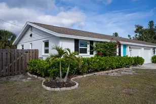 2237 Michele Dr, Sarasota, FL 34231 - Photo 8