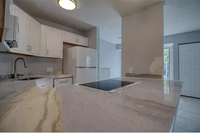 3315 58th Avenue S #112, Saint Petersburg, FL 33712 - Photo 8