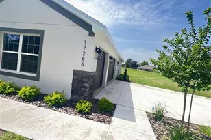 37266 Hidden Vw Cir, Dade City, FL 33523 - Photo 6