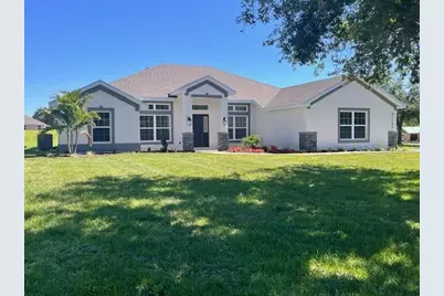 37266 Hidden View Circle, Dade City, FL 33523 - Photo 1