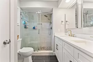 720 Natalie Ln, Palm Harbor, FL 34683 - Photo 32