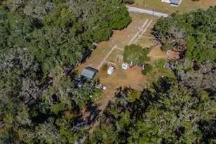 415 Hal Colding Rd, Lithia, FL 33547 - Photo 20