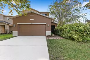 9135 Mirah Wind Pl, Land O Lakes, FL 34638 - Photo 6
