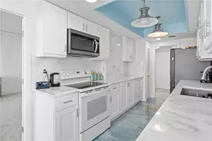 100 Pierce St, Clearwater, FL 33756 - Photo 8