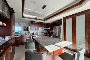 1560 Gulf Blvd, Clearwater Beach, FL 33767 - Photo 8