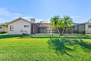 607 Waterford Cir E, Tarpon Springs, FL 34688 - Photo 38