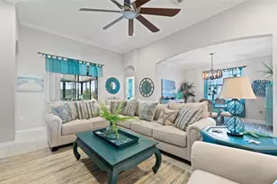 13696 Garden Hills Dr, Spring Hill, FL 34609 - Photo 6