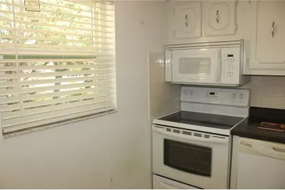 11485 Oakhurst Road #1200-215, Largo, FL 33774 - Photo 16