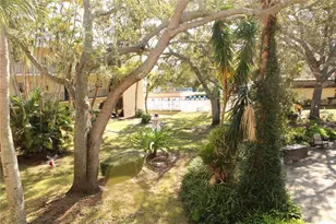 11485 Oakhurst Rd, Largo, FL 33774 - Photo 36